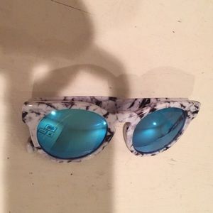 Marble and aqua quay sunglasses
